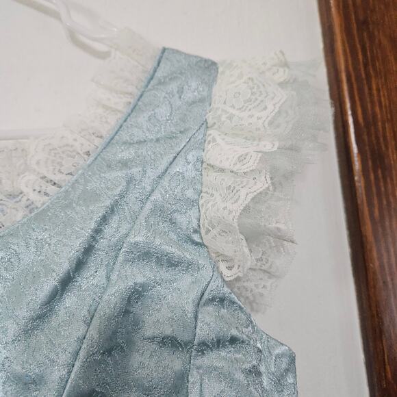 Netflix The School for Good and Evil Agatha Transformation Gown Evers Ball XL - Picture 10 of 16